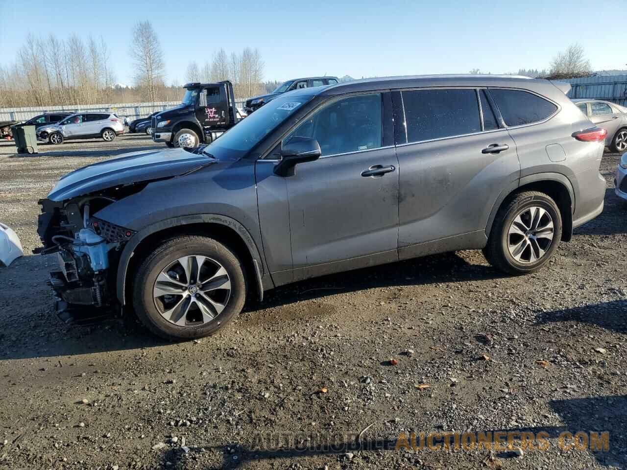 5TDGZRBH8LS507824 TOYOTA HIGHLANDER 2020