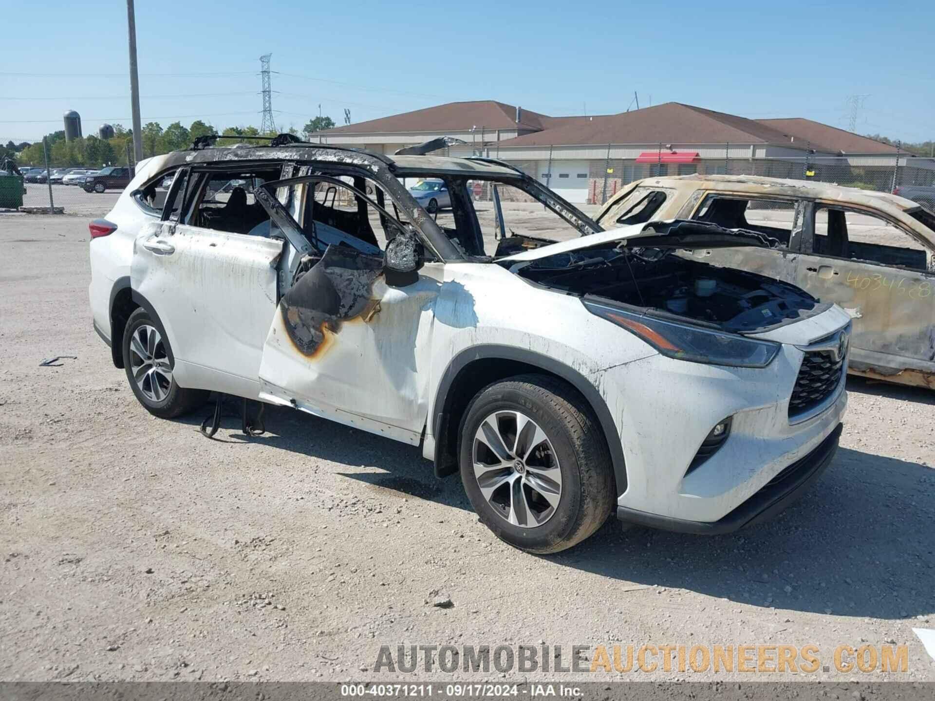 5TDGZRBH8MS060669 TOYOTA HIGHLANDER 2021