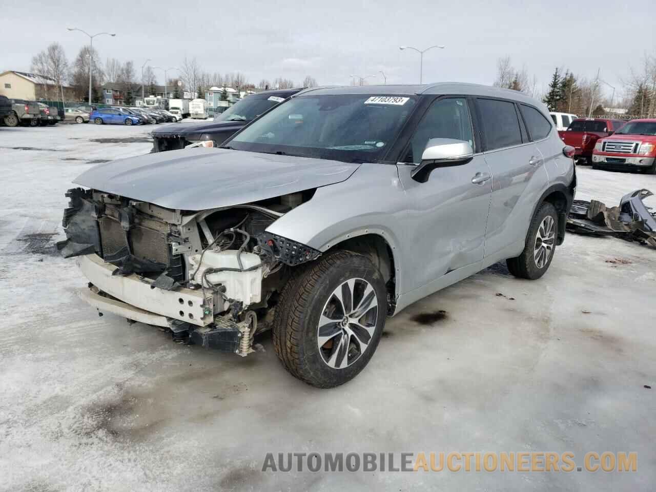 5TDGZRBH8MS075561 TOYOTA HIGHLANDER 2021