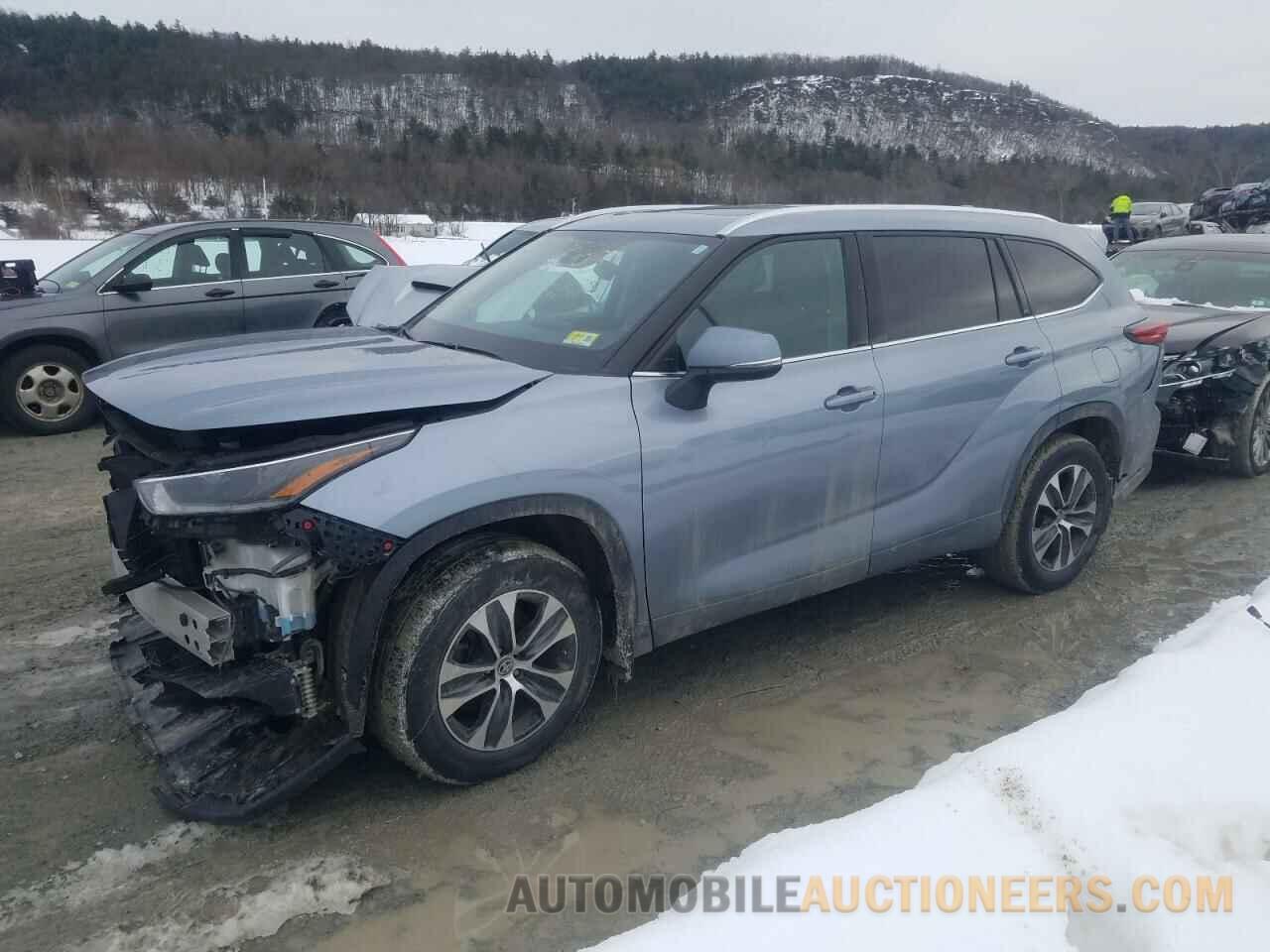 5TDGZRBH8MS076693 TOYOTA HIGHLANDER 2021