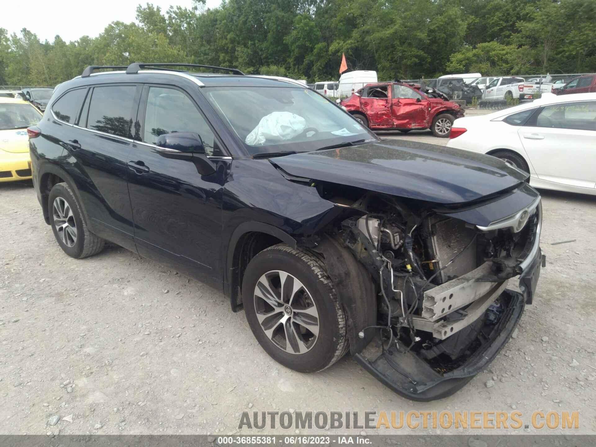 5TDGZRBH8MS104377 TOYOTA HIGHLANDER 2021