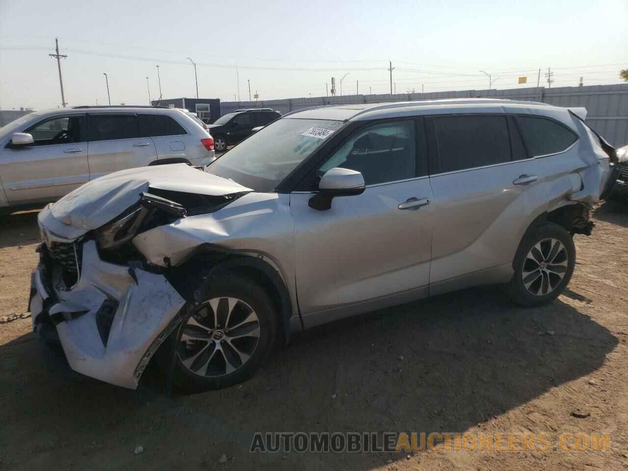 5TDGZRBH8MS114424 TOYOTA HIGHLANDER 2021