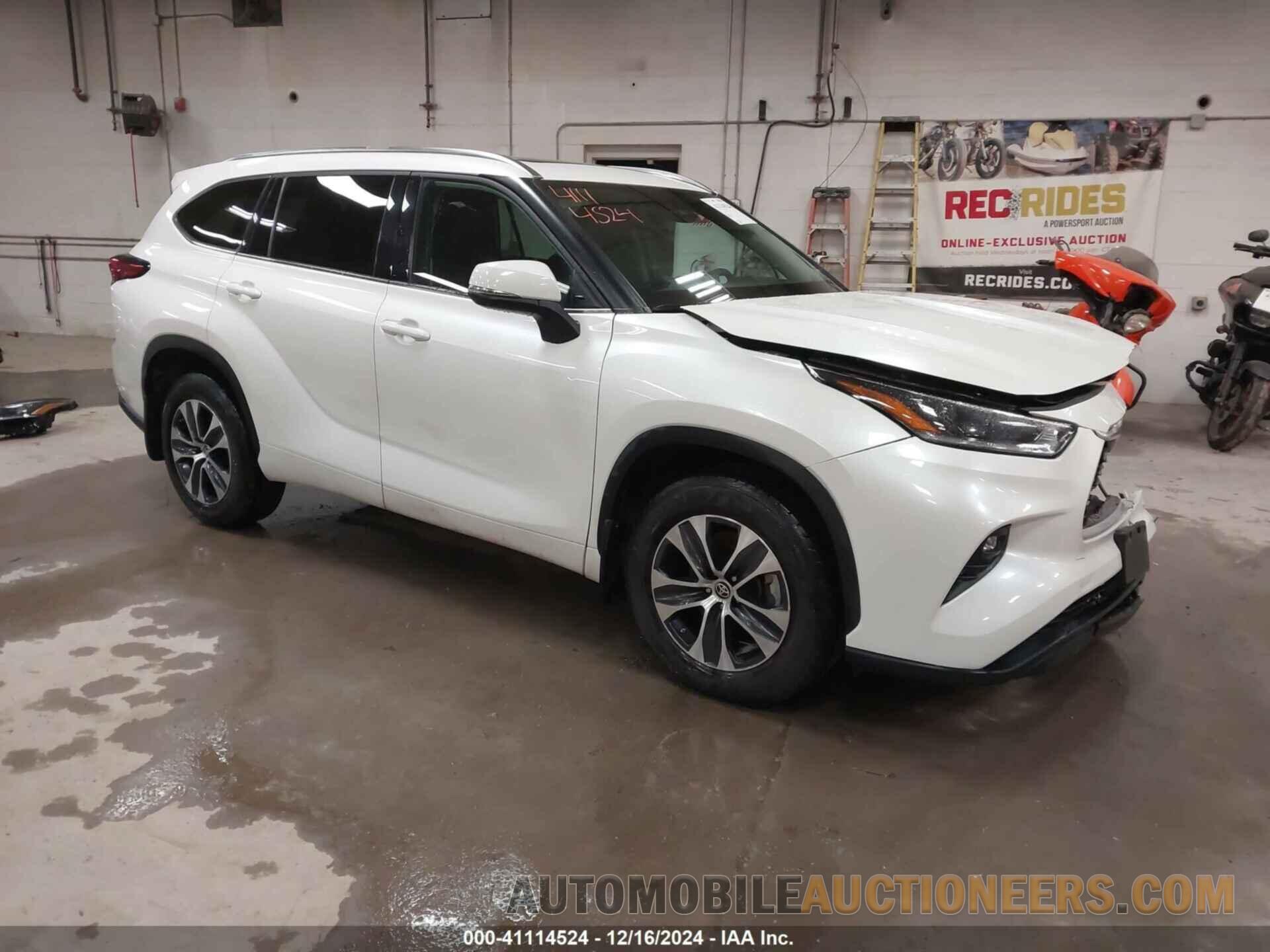 5TDGZRBH8MS135791 TOYOTA HIGHLANDER 2021