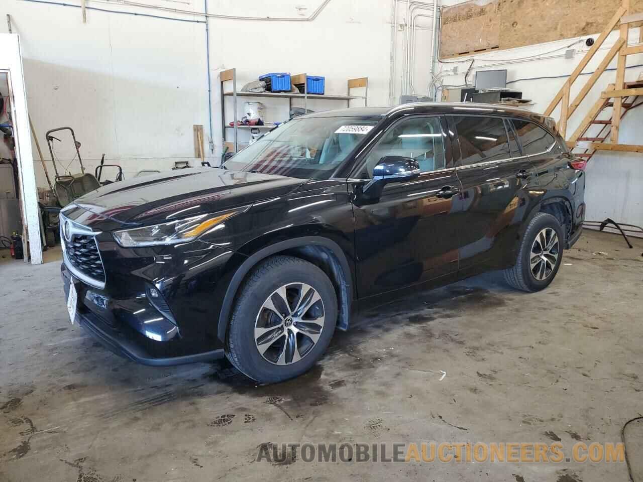 5TDGZRBH8MS554076 TOYOTA HIGHLANDER 2021