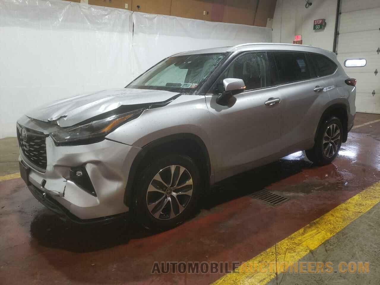 5TDGZRBH8NS563152 TOYOTA HIGHLANDER 2022