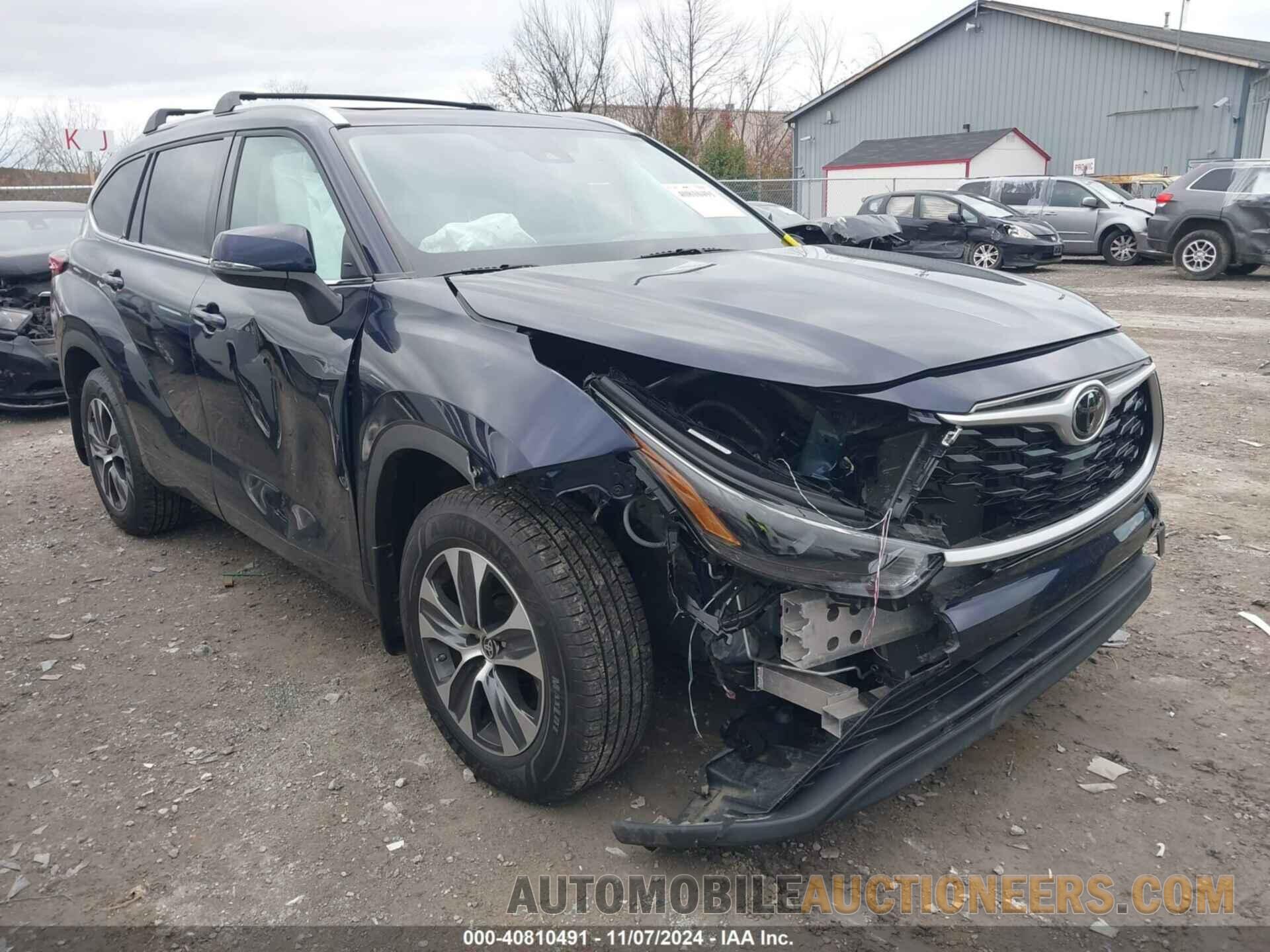 5TDGZRBH8NS577407 TOYOTA HIGHLANDER 2022