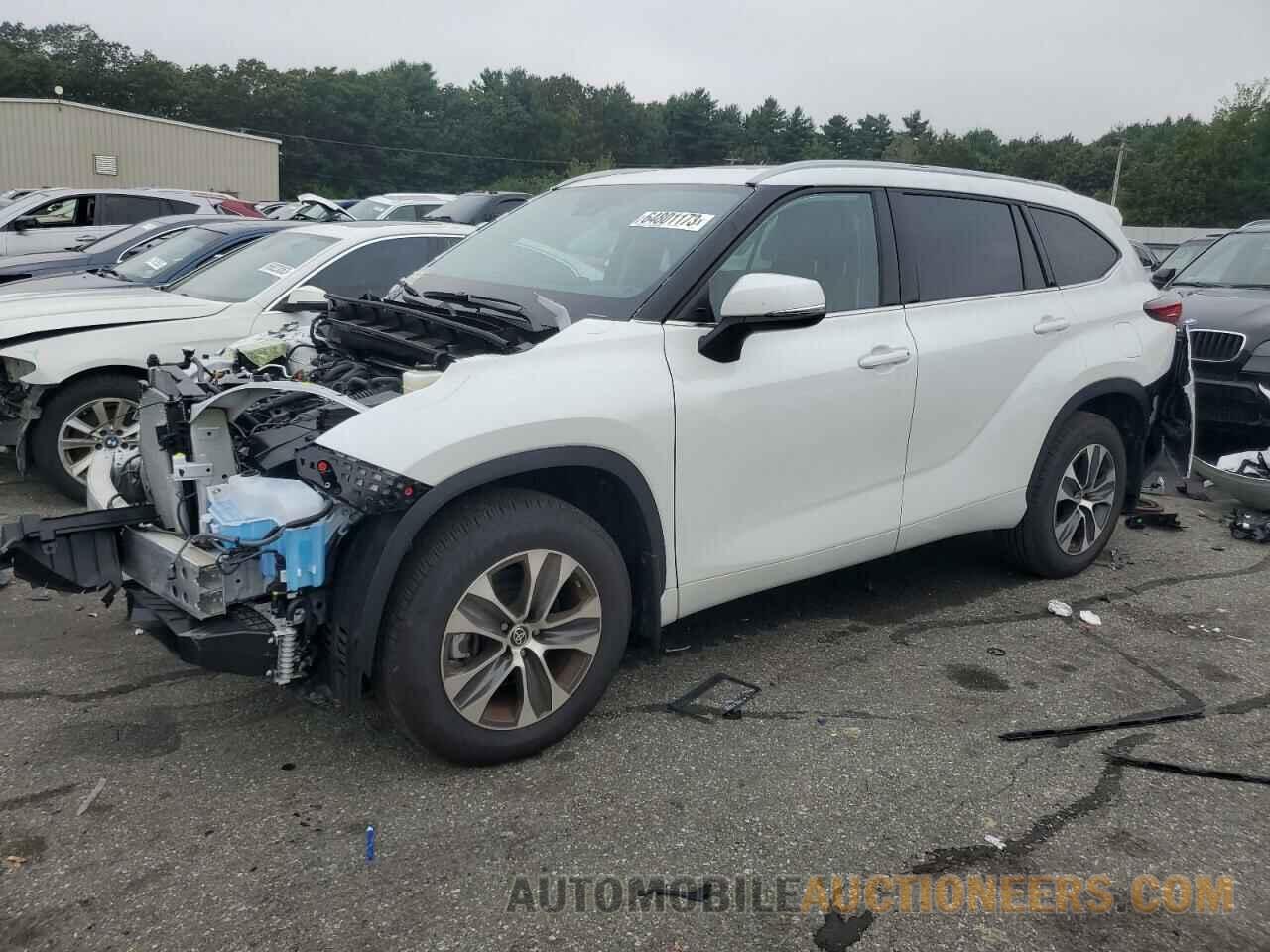 5TDGZRBH8NS591873 TOYOTA HIGHLANDER 2022