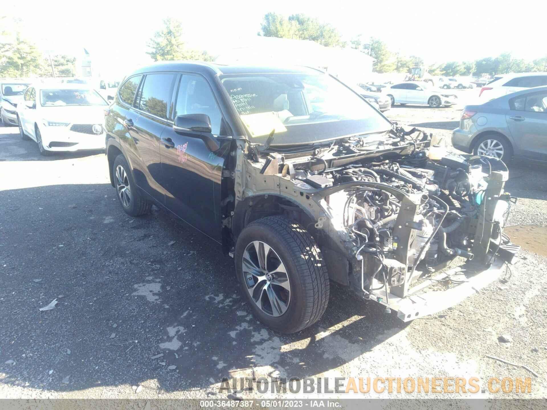 5TDGZRBH9LS018042 TOYOTA HIGHLANDER 2020