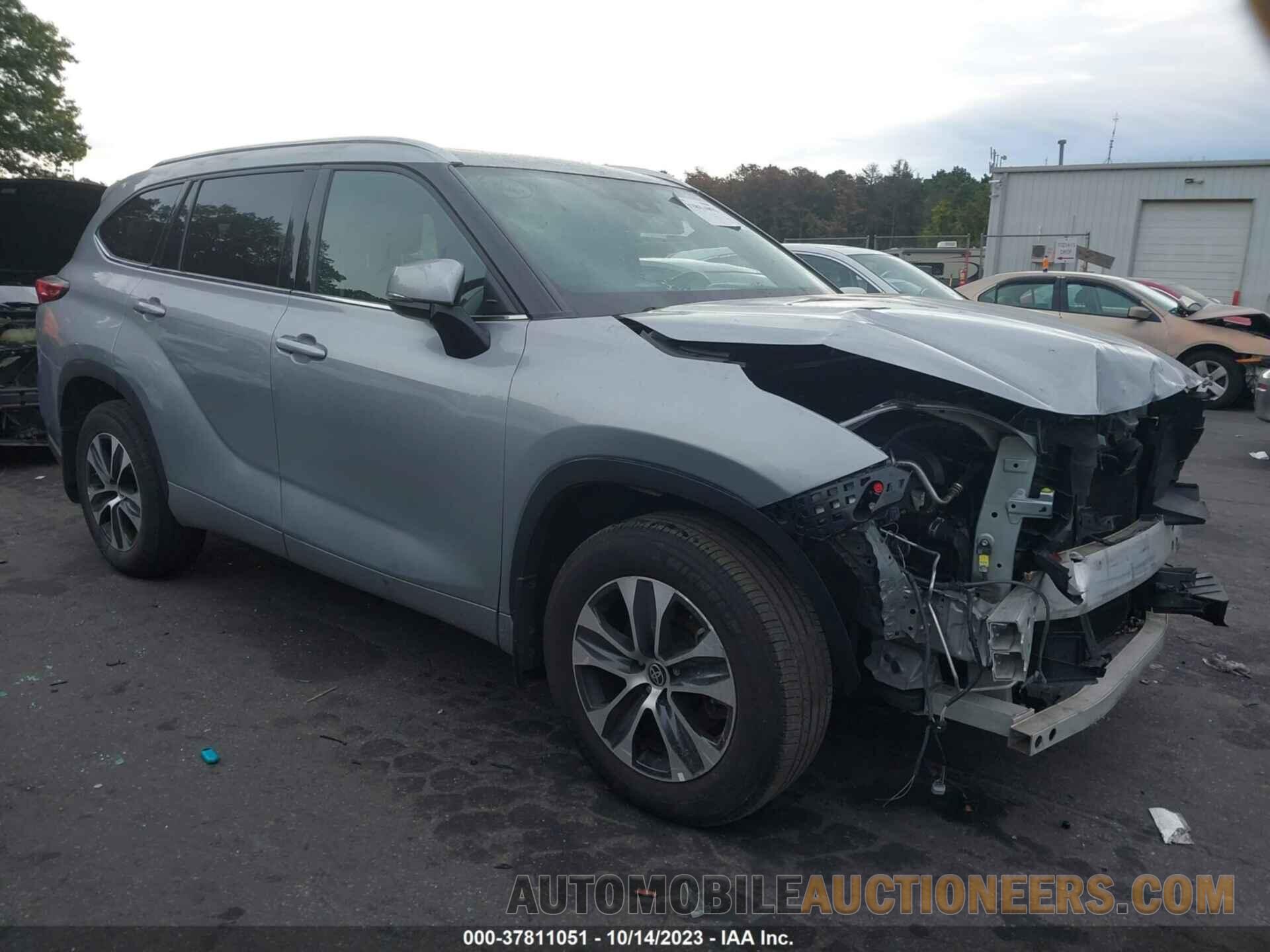 5TDGZRBH9MS076802 TOYOTA HIGHLANDER 2021