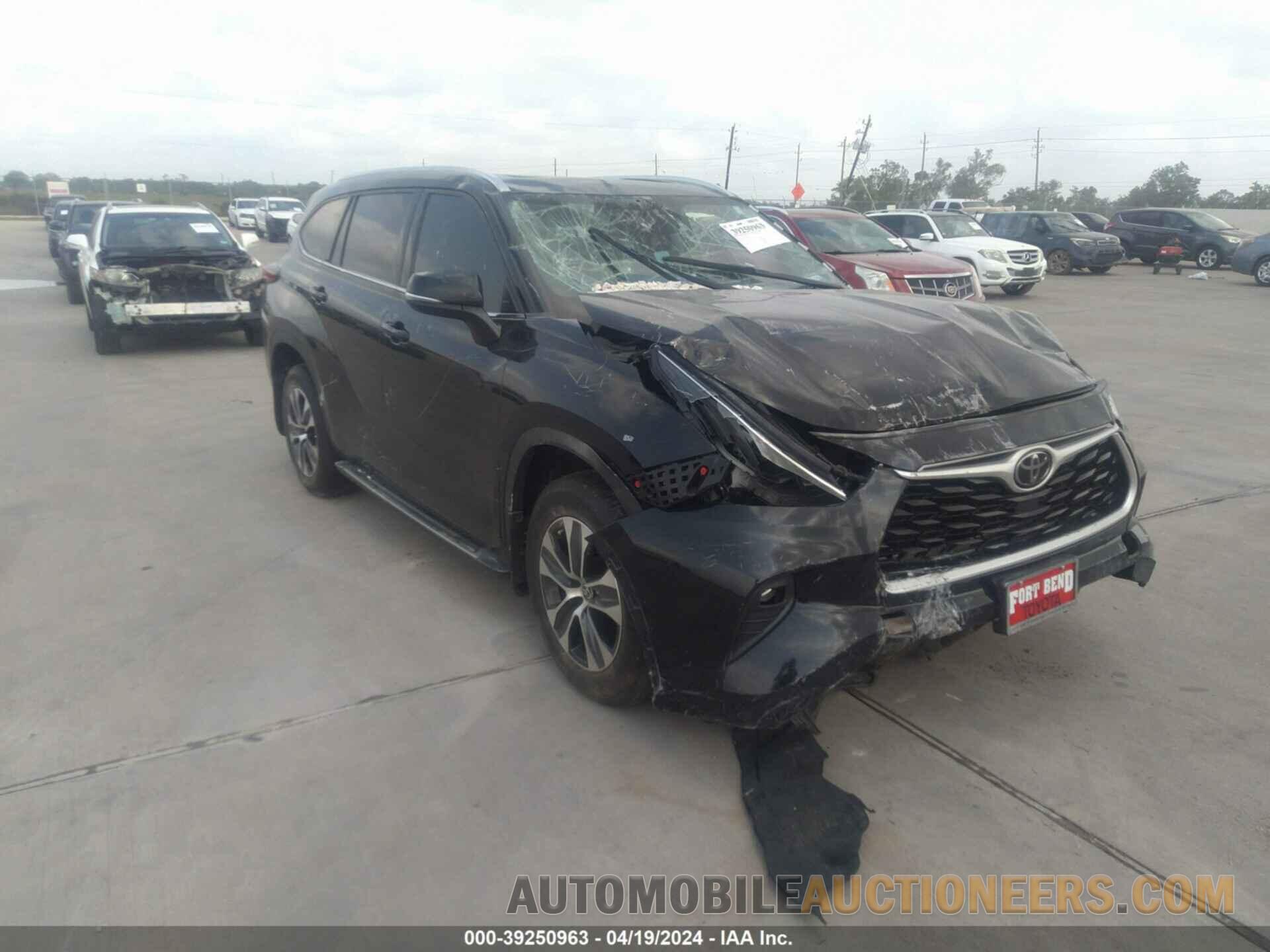 5TDGZRBH9MS086567 TOYOTA HIGHLANDER 2021