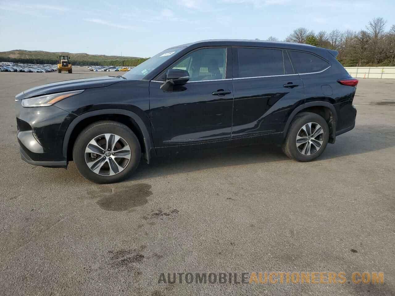 5TDGZRBH9MS112469 TOYOTA HIGHLANDER 2021