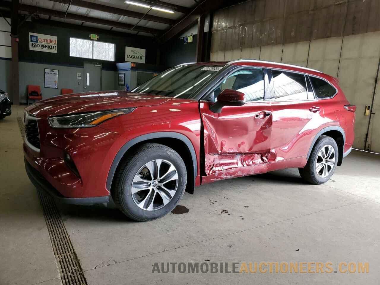 5TDGZRBH9MS157329 TOYOTA HIGHLANDER 2021