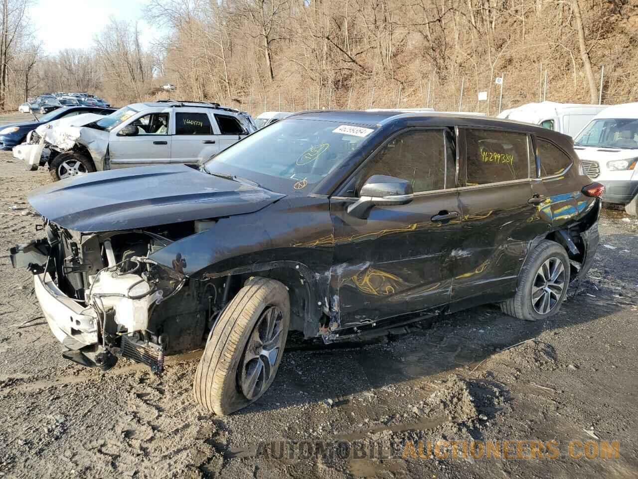 5TDGZRBH9MS528862 TOYOTA HIGHLANDER 2021