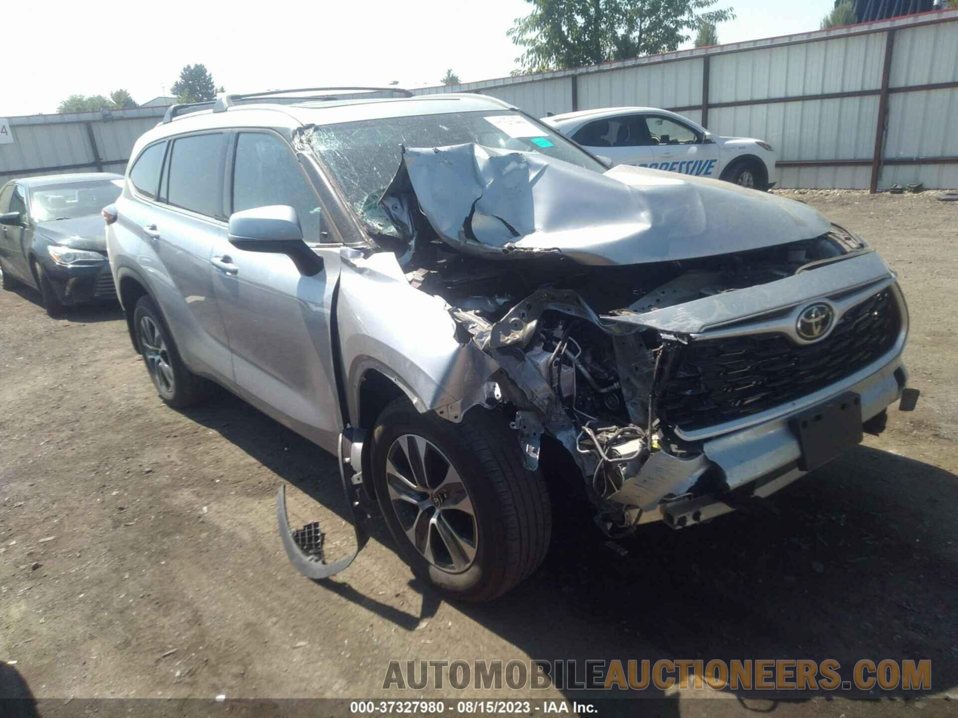 5TDGZRBH9NS244908 TOYOTA HIGHLANDER 2022