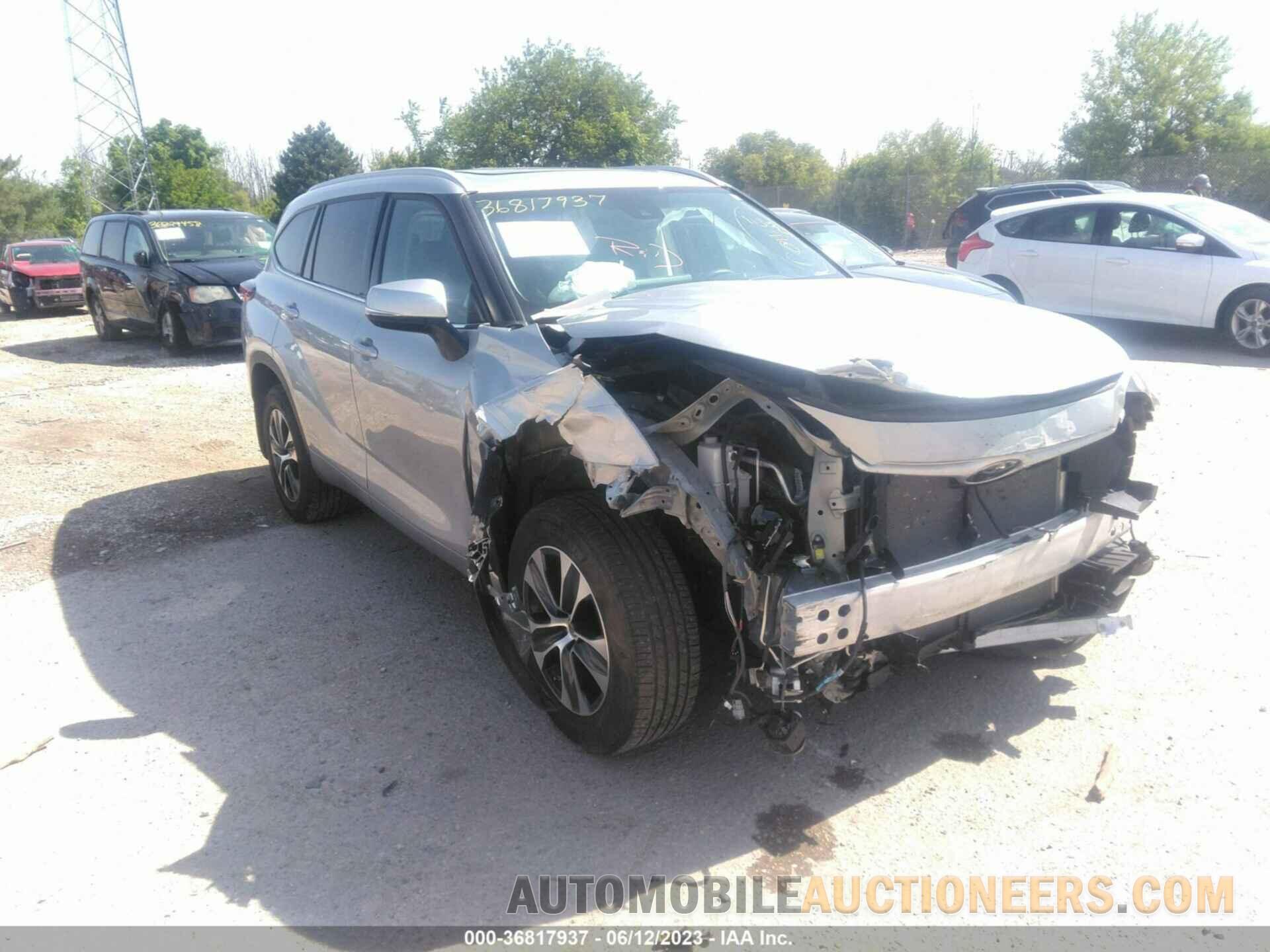 5TDGZRBH9NS562382 TOYOTA HIGHLANDER 2022