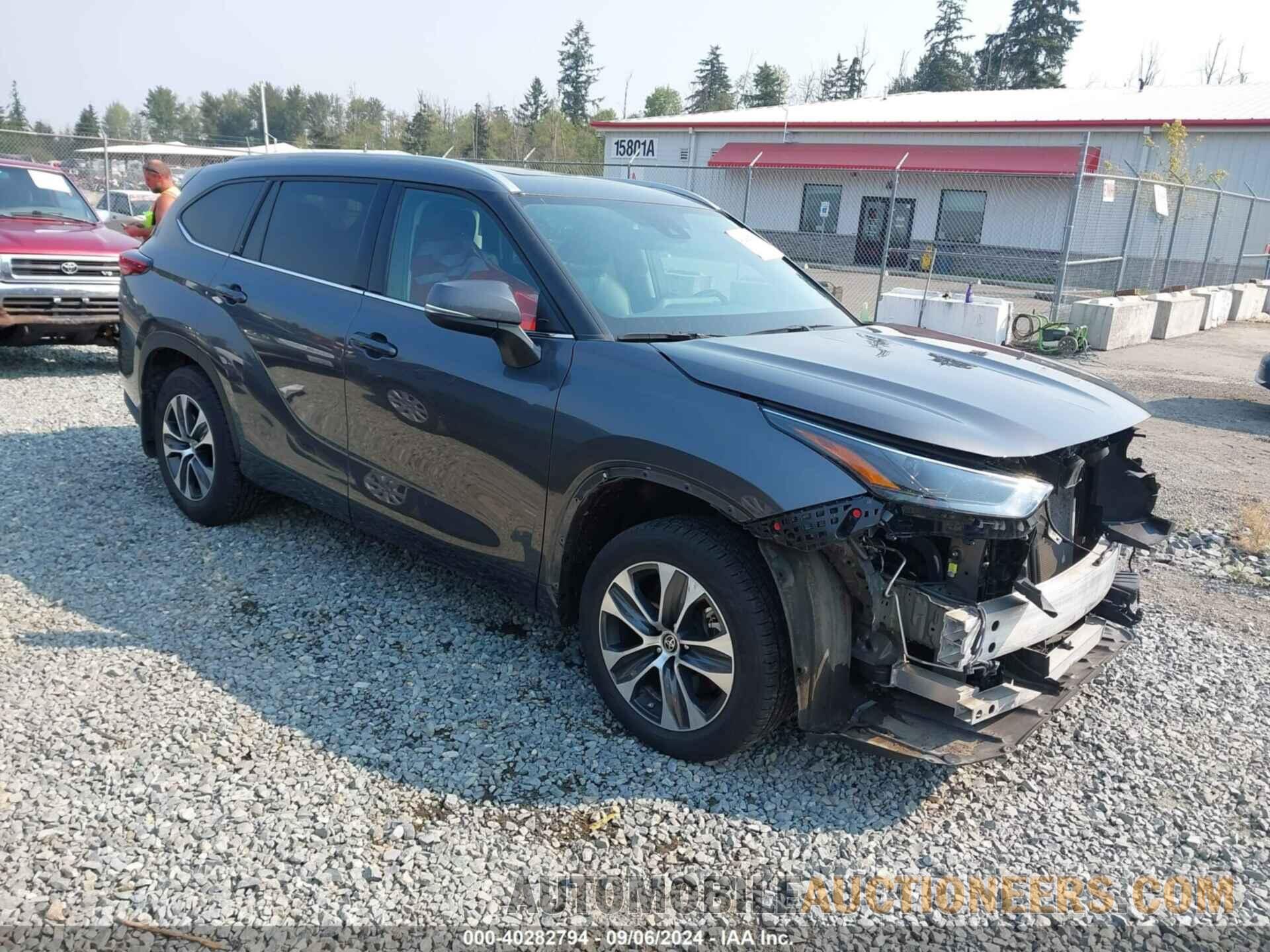 5TDGZRBH9NS566089 TOYOTA HIGHLANDER 2022