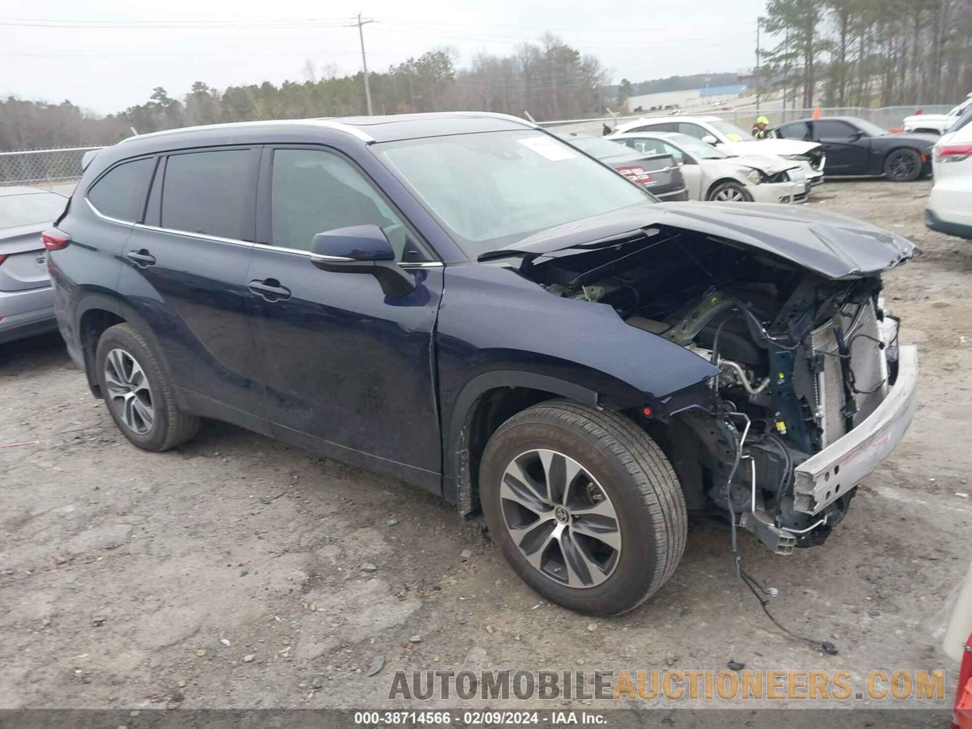 5TDGZRBH9NS575018 TOYOTA HIGHLANDER 2022