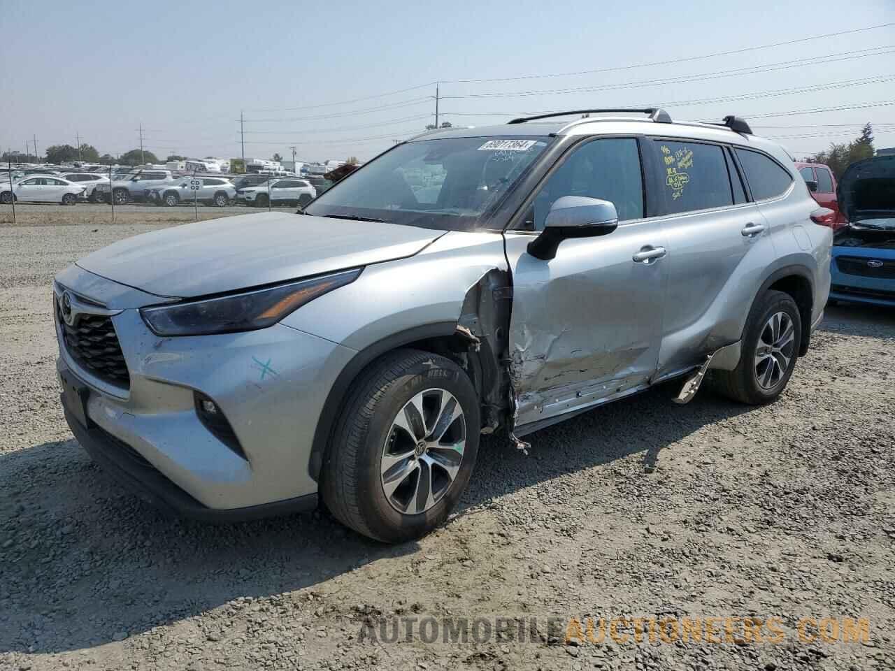 5TDGZRBH9NS595107 TOYOTA HIGHLANDER 2022