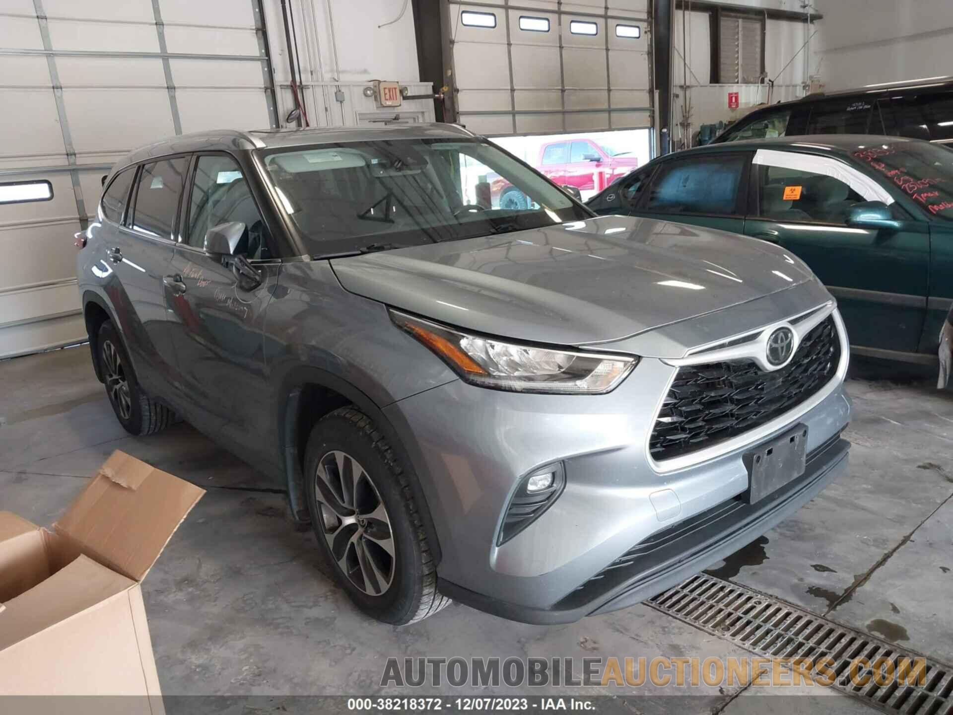 5TDGZRBHXLS017403 TOYOTA HIGHLANDER 2020