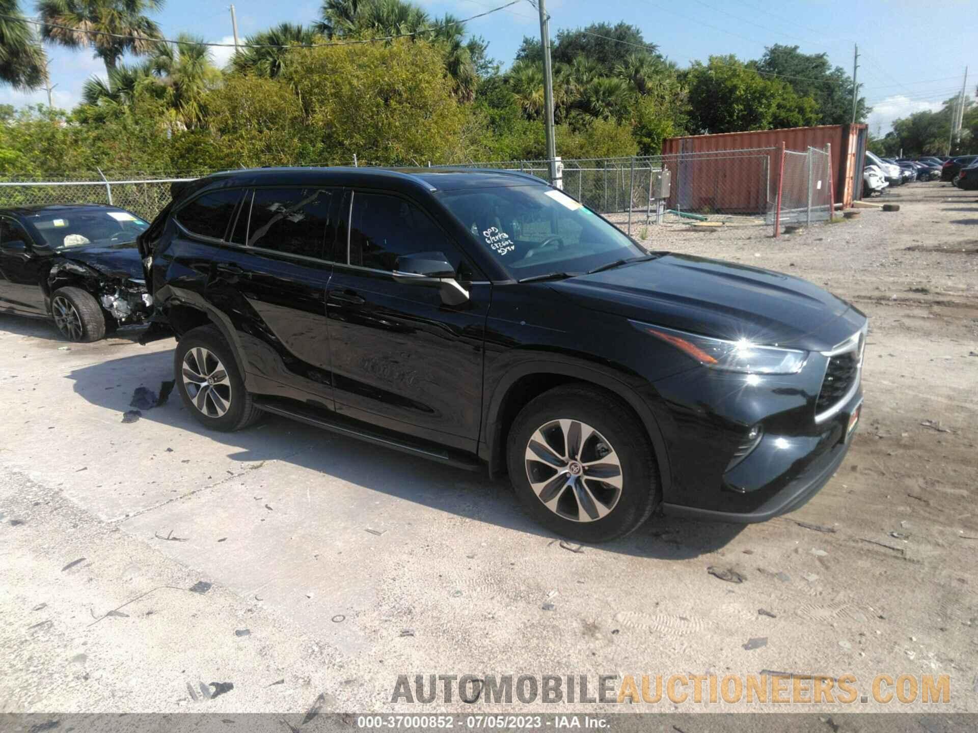 5TDGZRBHXMS086951 TOYOTA HIGHLANDER 2021