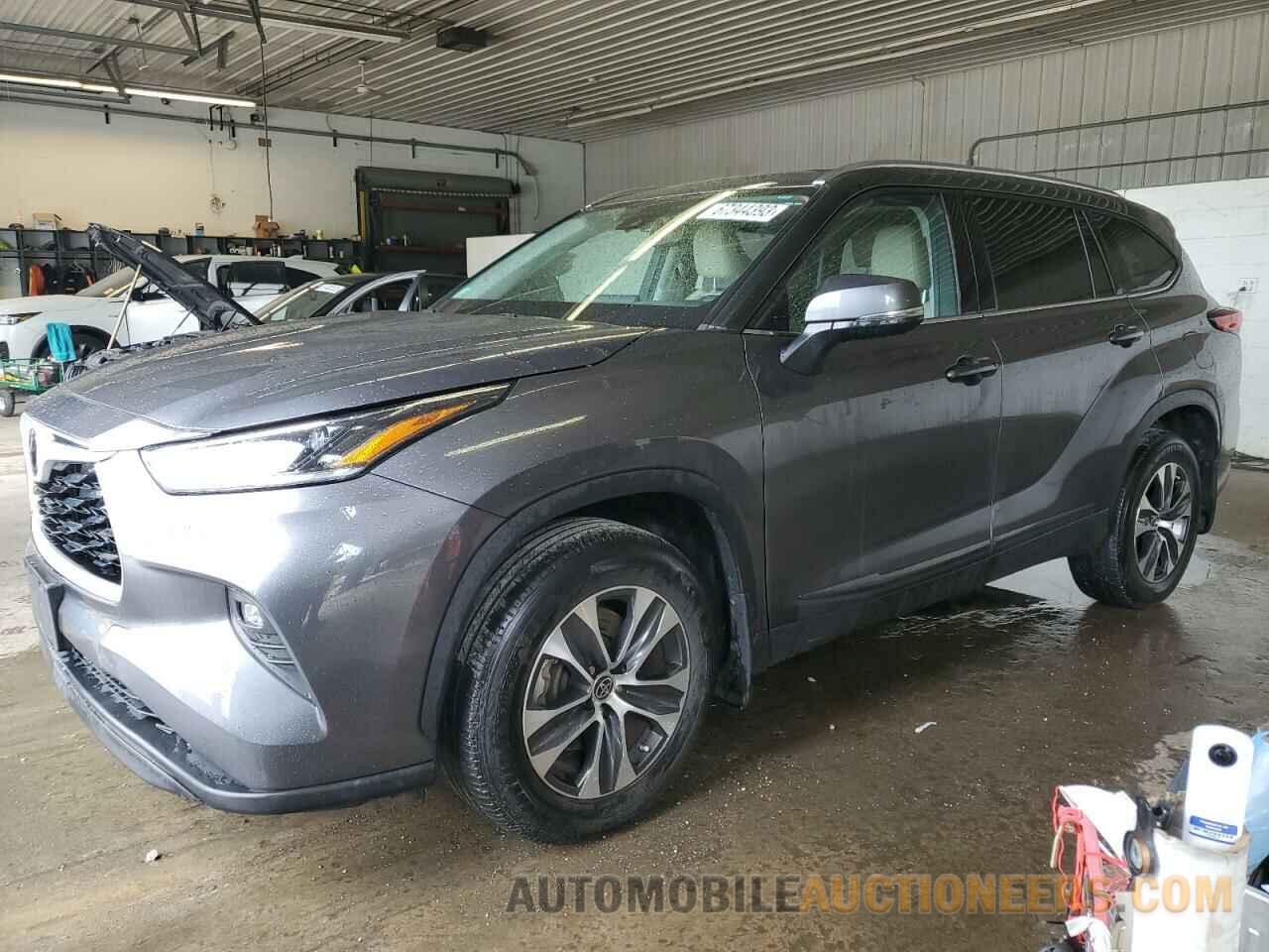 5TDGZRBHXMS115848 TOYOTA HIGHLANDER 2021