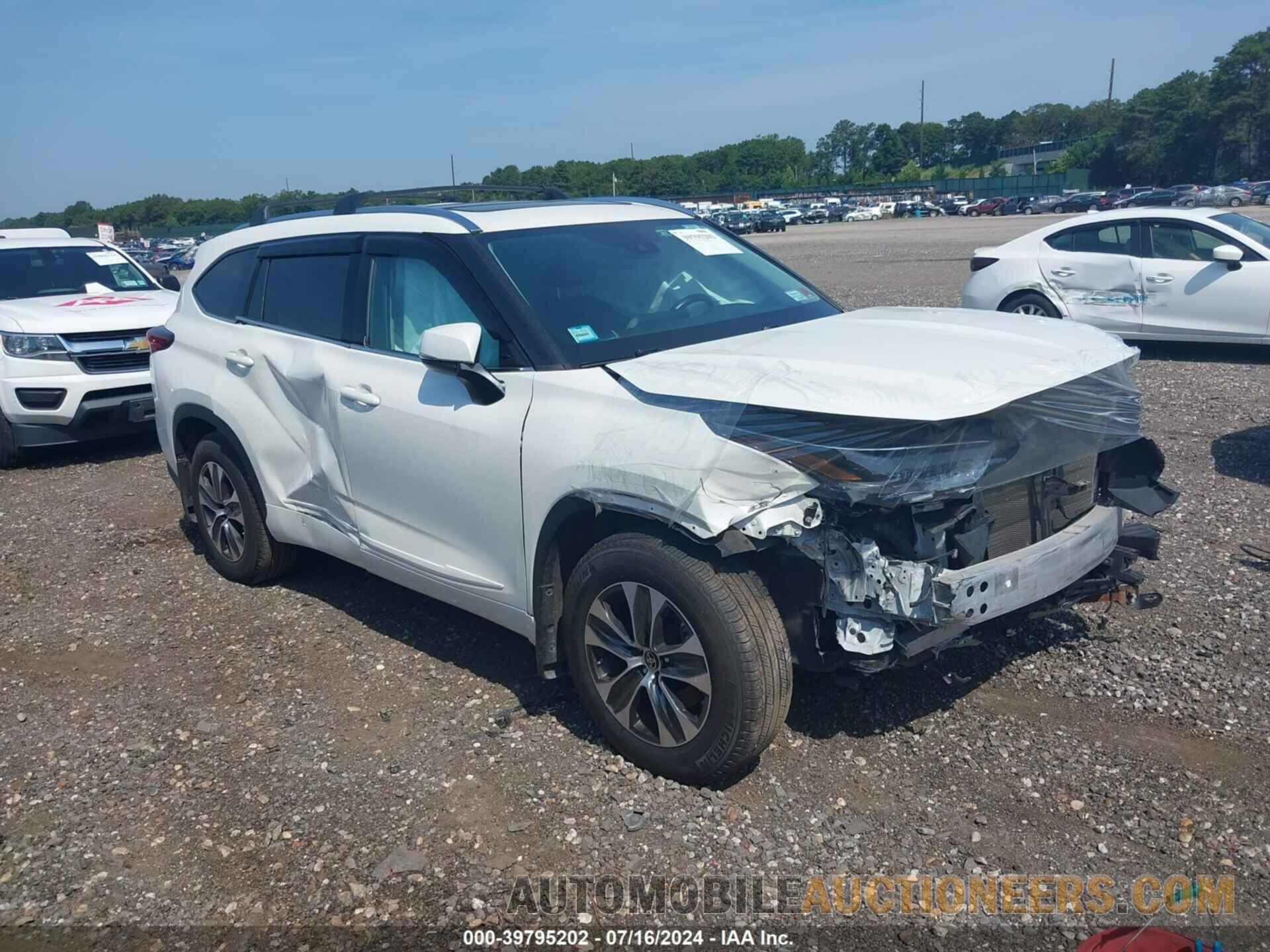 5TDGZRBHXMS118944 TOYOTA HIGHLANDER 2021