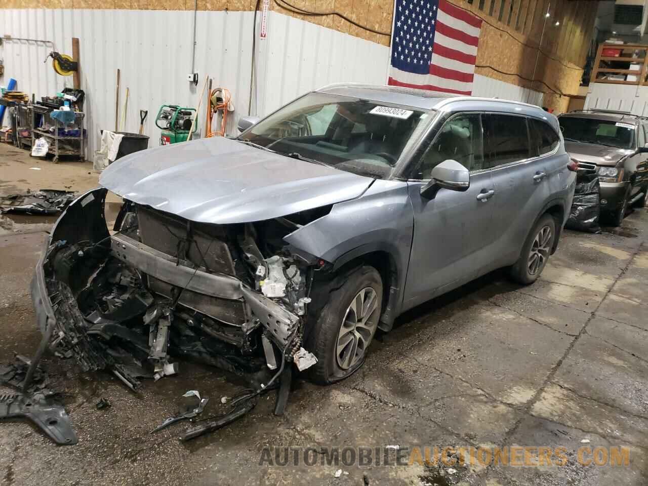 5TDGZRBHXNS206121 TOYOTA HIGHLANDER 2022