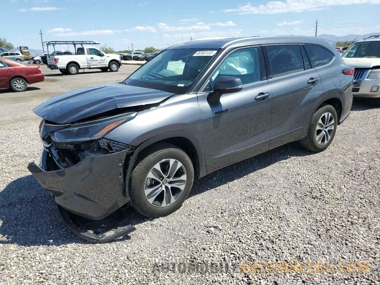 5TDHARAH2MS507820 TOYOTA HIGHLANDER 2021