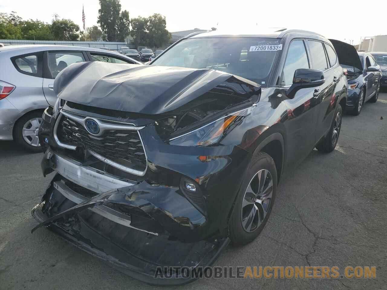 5TDHARAH4NS513801 TOYOTA HIGHLANDER 2022