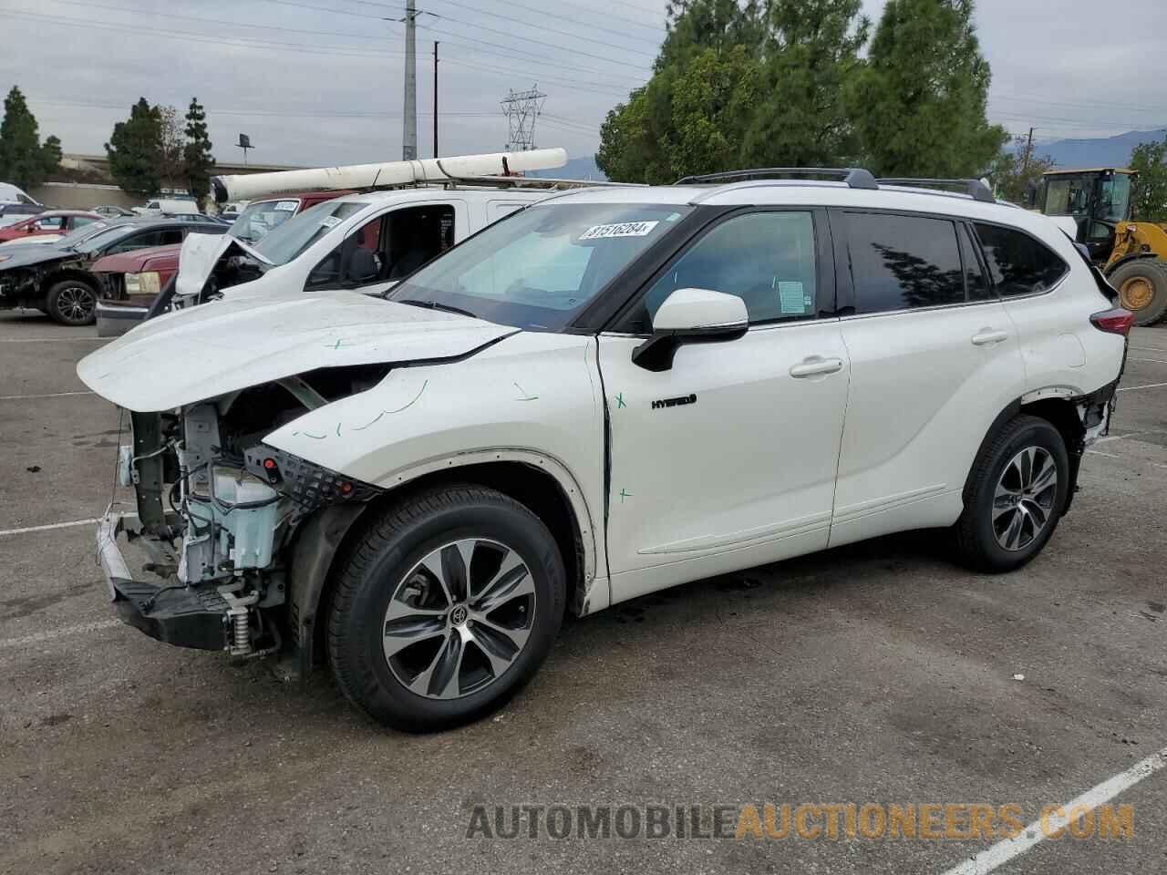 5TDHARAH6MS008003 TOYOTA HIGHLANDER 2021