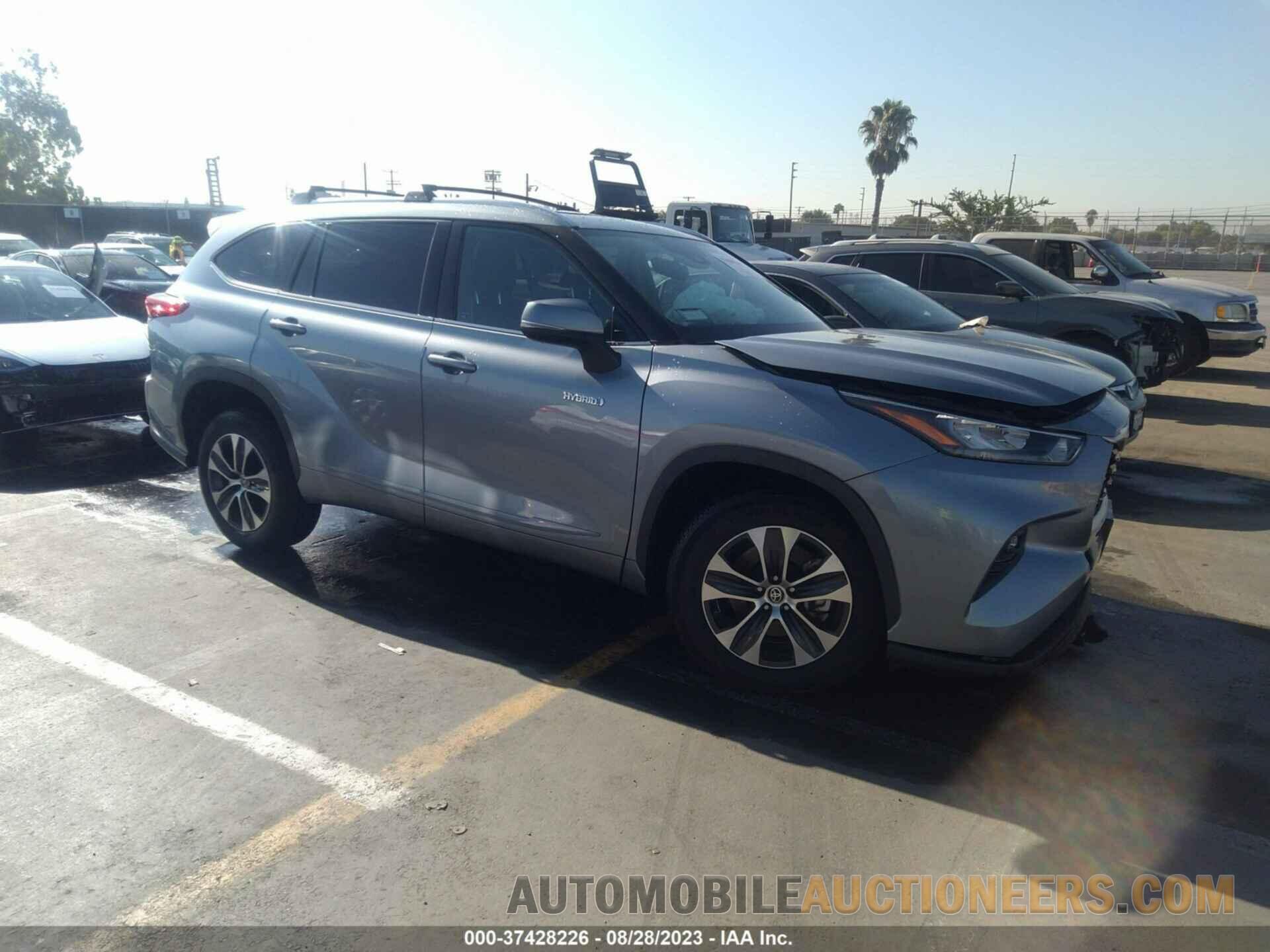 5TDHARAH7LS003763 TOYOTA HIGHLANDER 2020