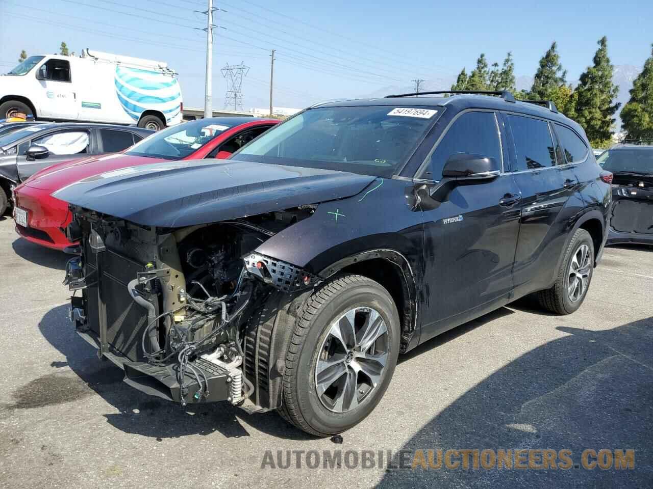 5TDHARAH7LS004234 TOYOTA HIGHLANDER 2020