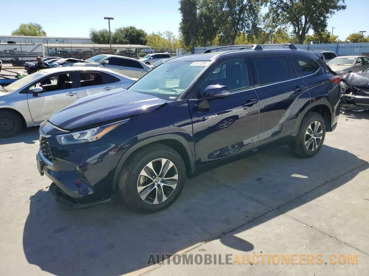 5TDHARAH7LS501042 TOYOTA HIGHLANDER 2020