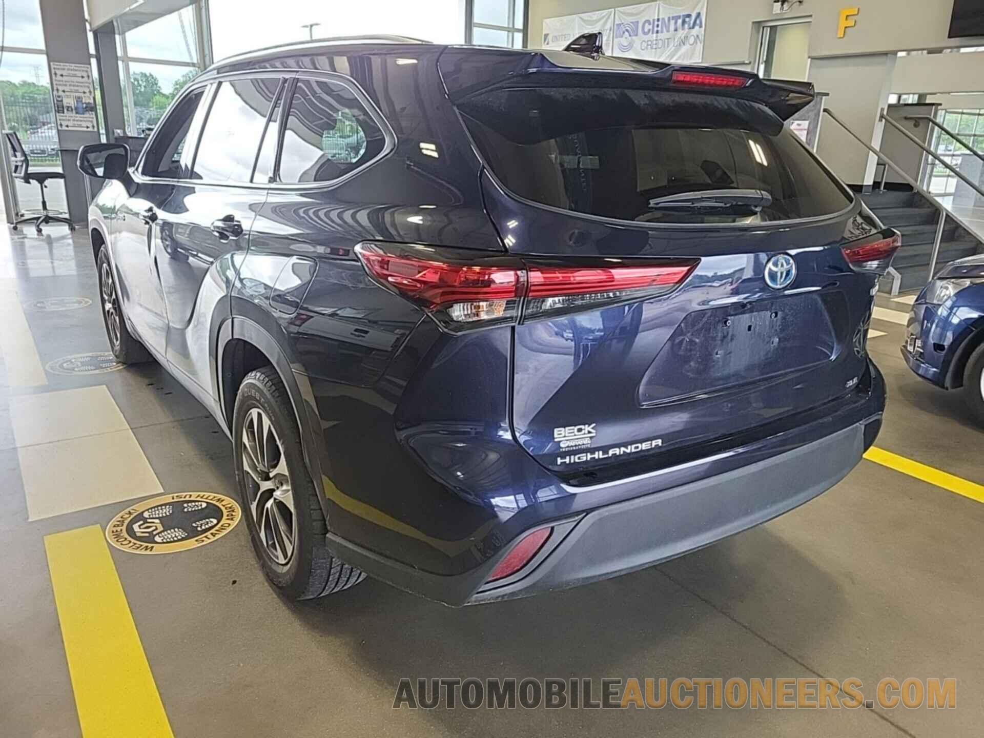 5TDHARAH8MS509118 TOYOTA HIGHLANDER 2021