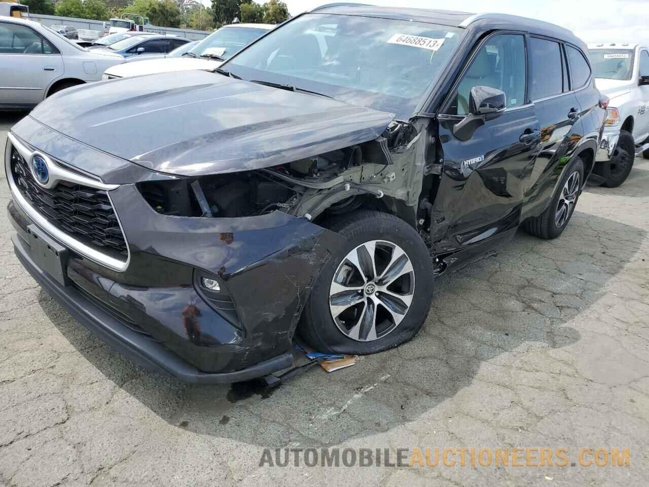 5TDHARAH9LS002016 TOYOTA HIGHLANDER 2020