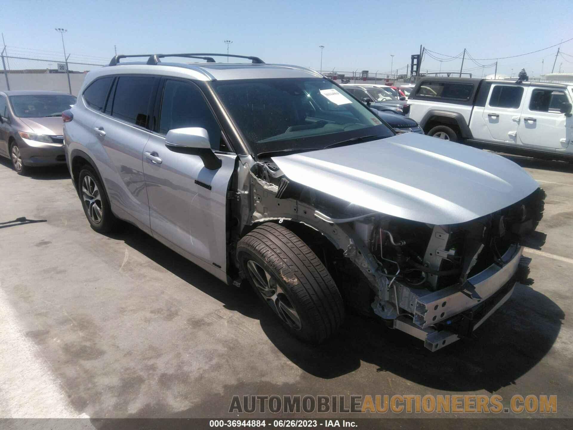 5TDHBRCH0MS521225 TOYOTA HIGHLANDER 2021