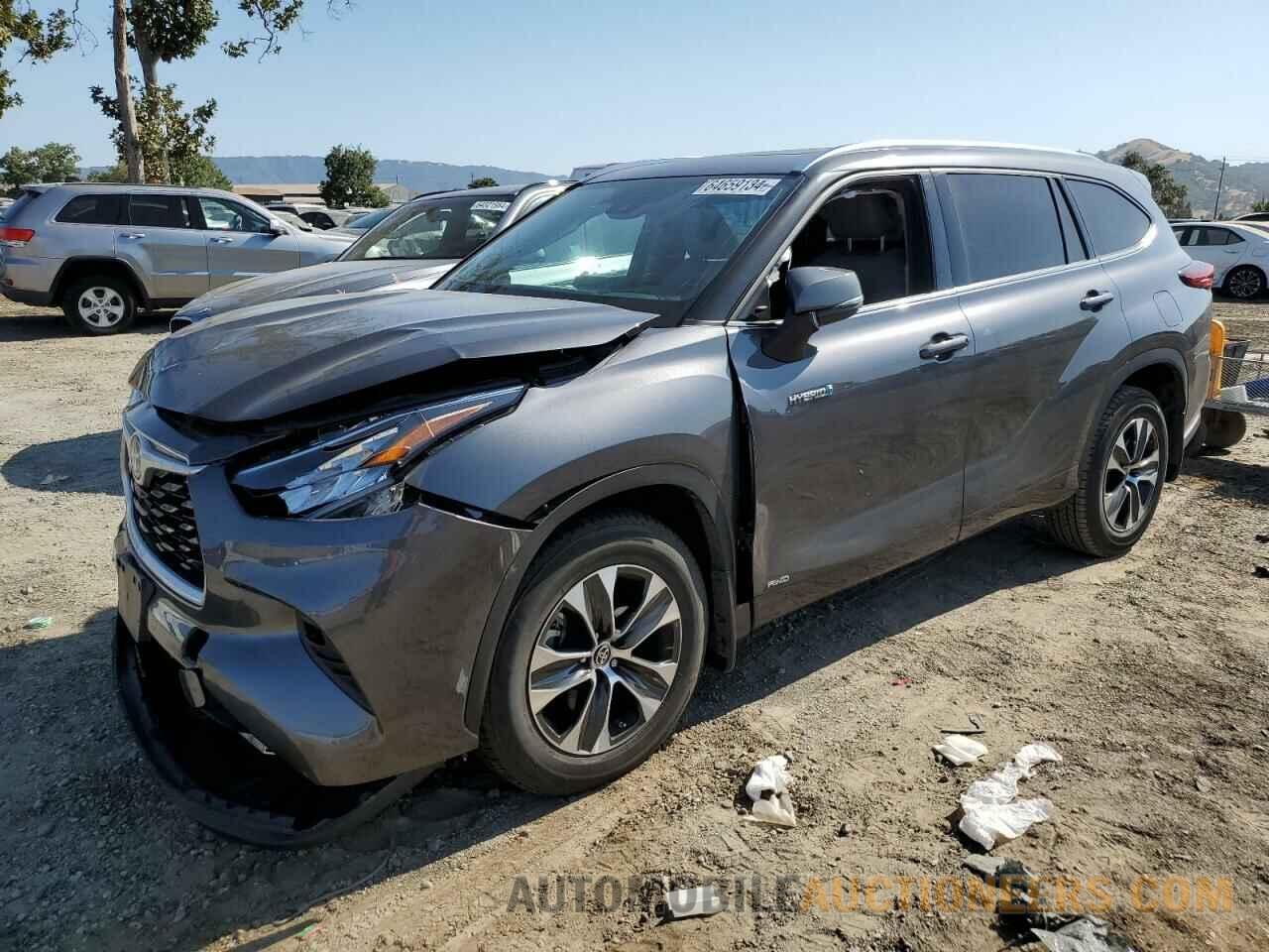 5TDHBRCH1LS502360 TOYOTA HIGHLANDER 2020