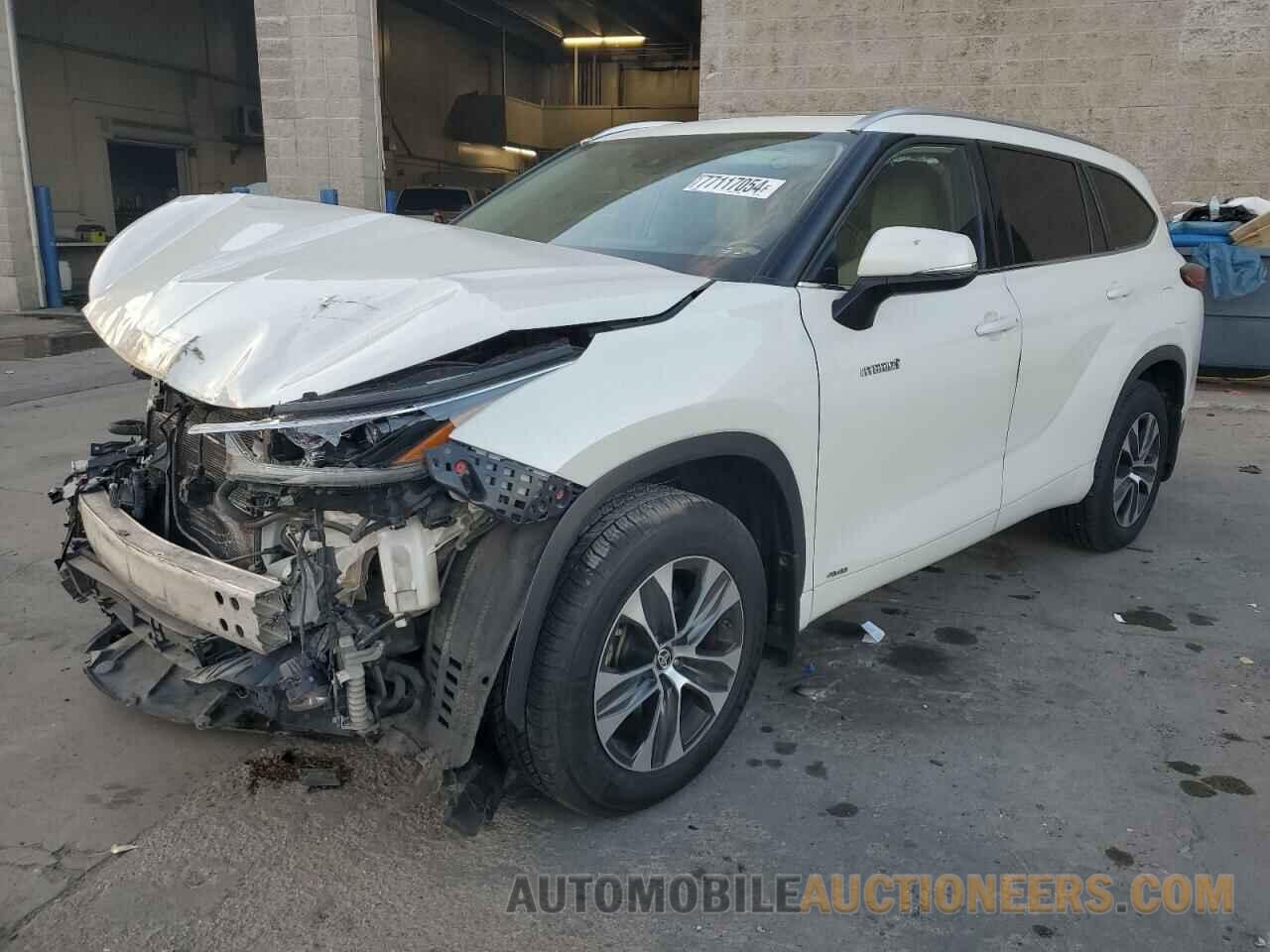 5TDHBRCH1MS516244 TOYOTA HIGHLANDER 2021