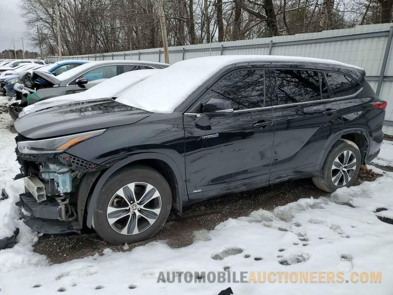 5TDHBRCH3MS527553 TOYOTA HIGHLANDER 2021