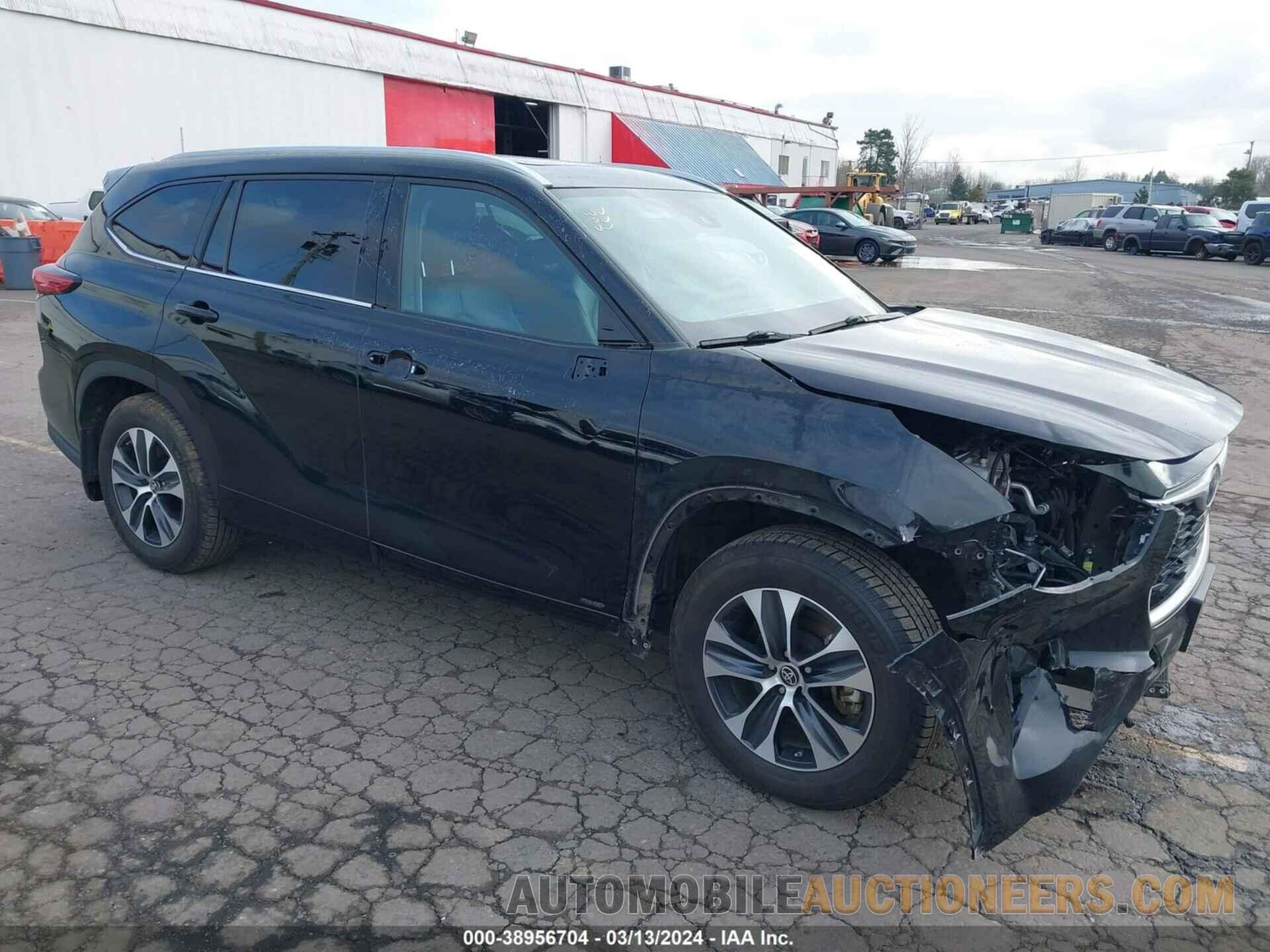 5TDHBRCH3NS542717 TOYOTA HIGHLANDER 2022