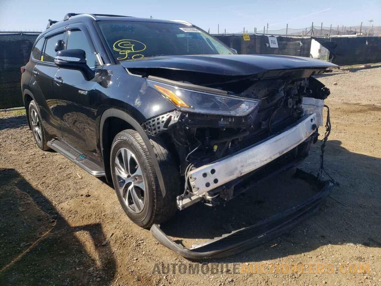 5TDHBRCH4MS517534 TOYOTA HIGHLANDER 2021