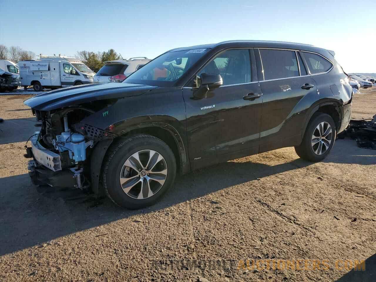 5TDHBRCH4MS534690 TOYOTA HIGHLANDER 2021