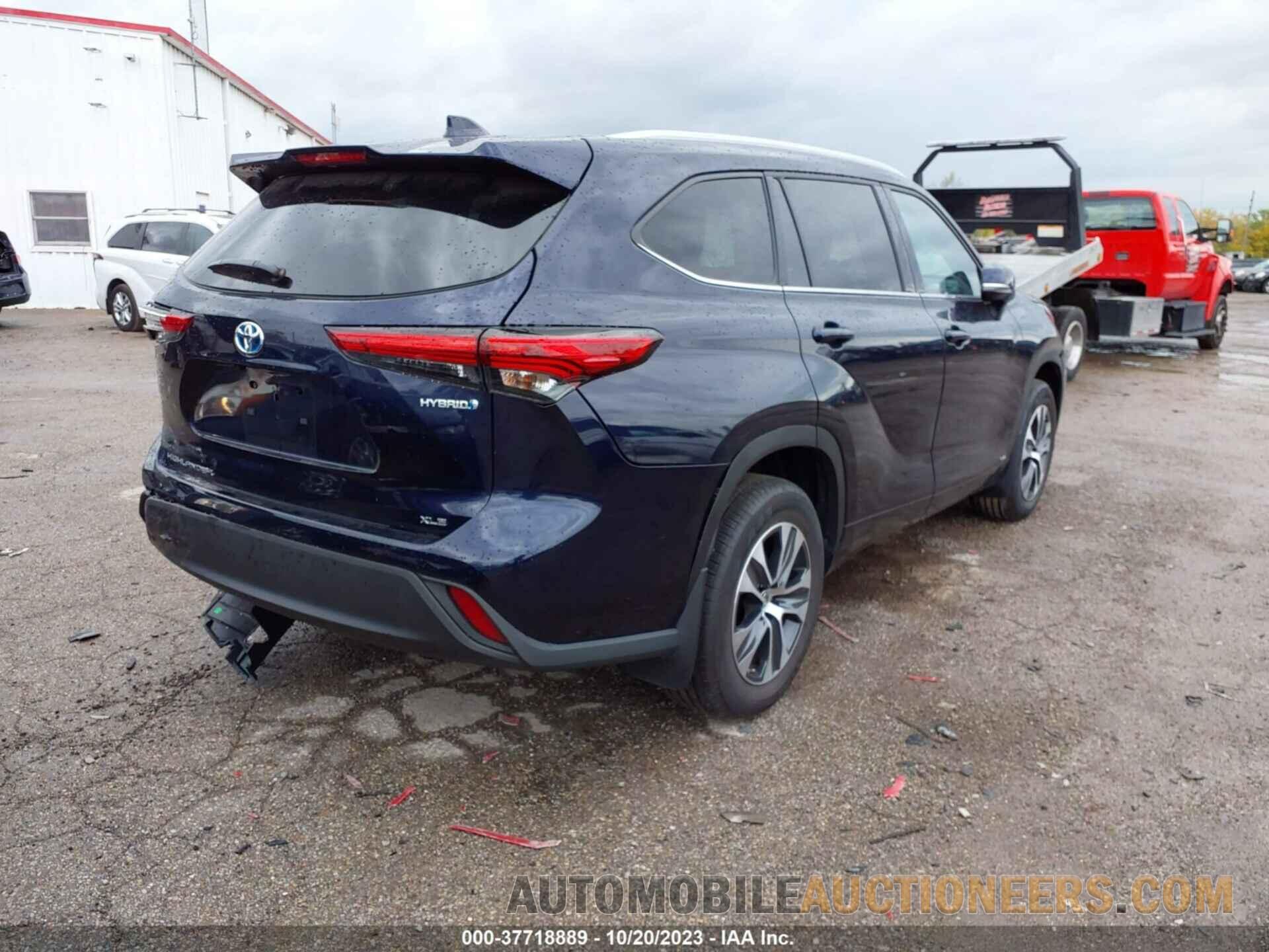 5TDHBRCH4NS557436 TOYOTA HIGHLANDER 2022