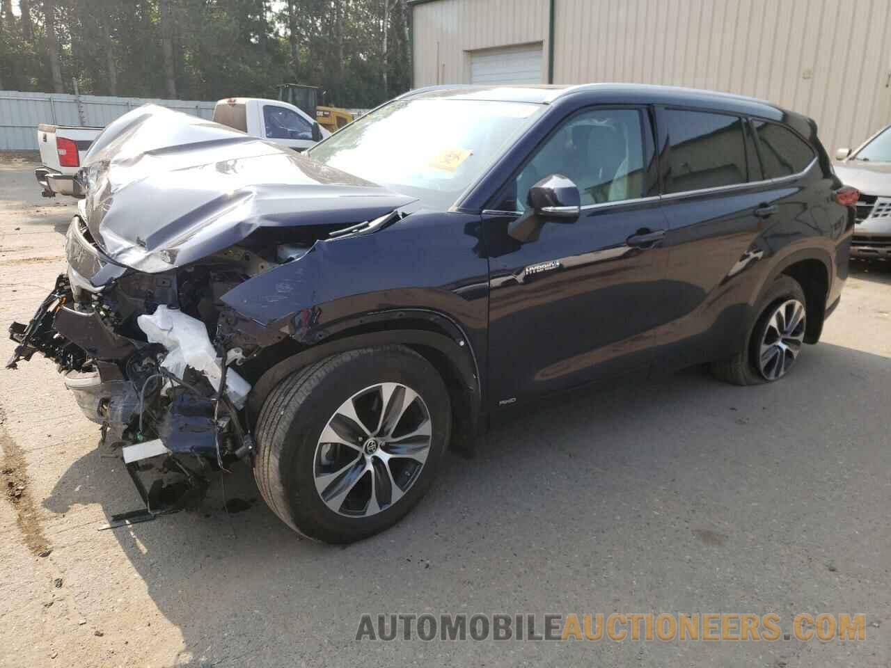 5TDHBRCH6MS534433 TOYOTA HIGHLANDER 2021