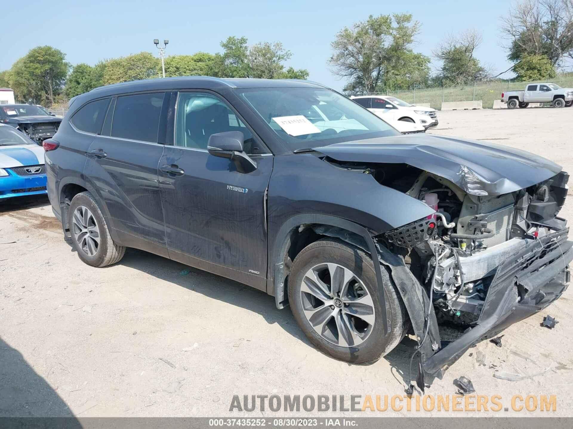 5TDHBRCH6MS535453 TOYOTA HIGHLANDER 2021