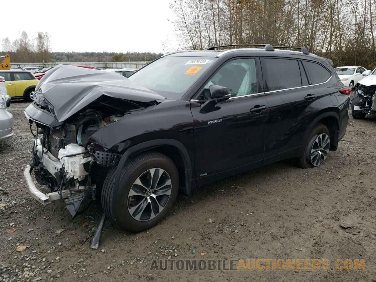 5TDHBRCH7MS069774 TOYOTA HIGHLANDER 2021