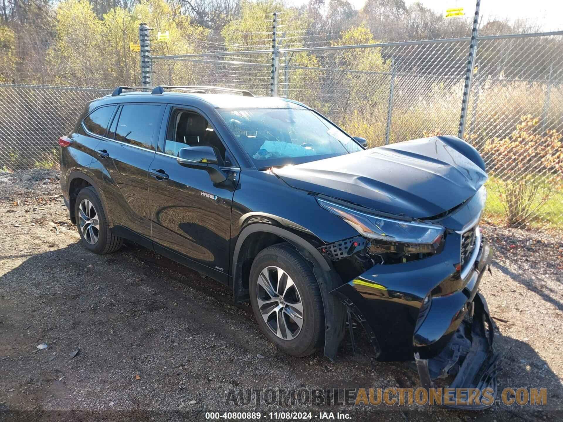 5TDHBRCH7MS521352 TOYOTA HIGHLANDER 2021