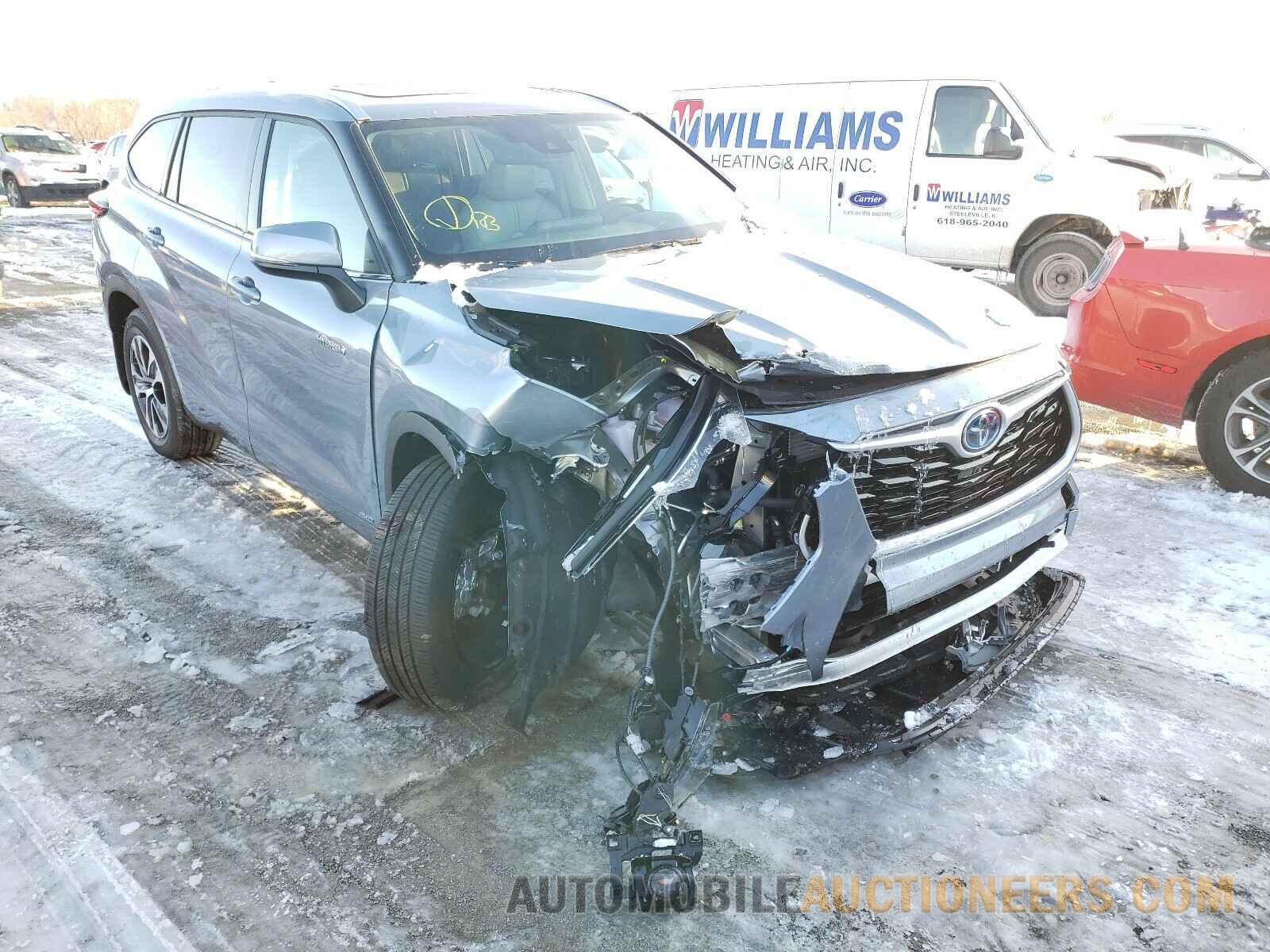 5TDHBRCH8MS022267 TOYOTA HIGHLANDER 2021