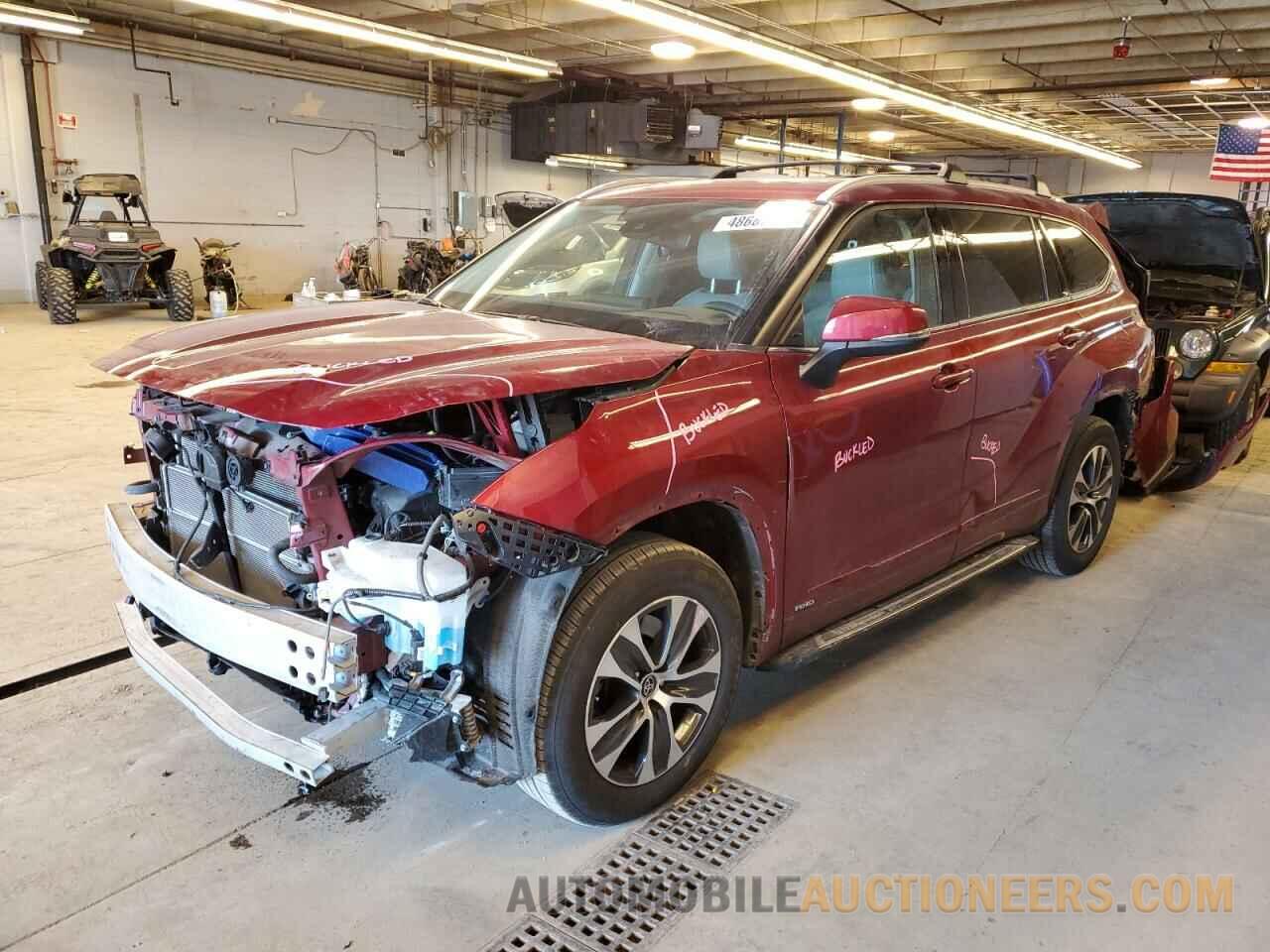 5TDHBRCHXNS548241 TOYOTA HIGHLANDER 2022