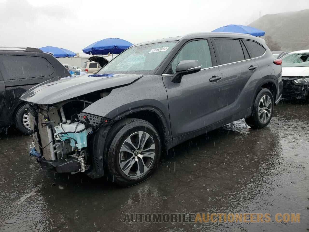 5TDHZRAH0MS063863 TOYOTA HIGHLANDER 2021